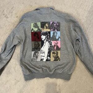 Taylor Swift The Eras Tour Exclusive 1/4 Quarter Zip Gray Sweatshirt Size S